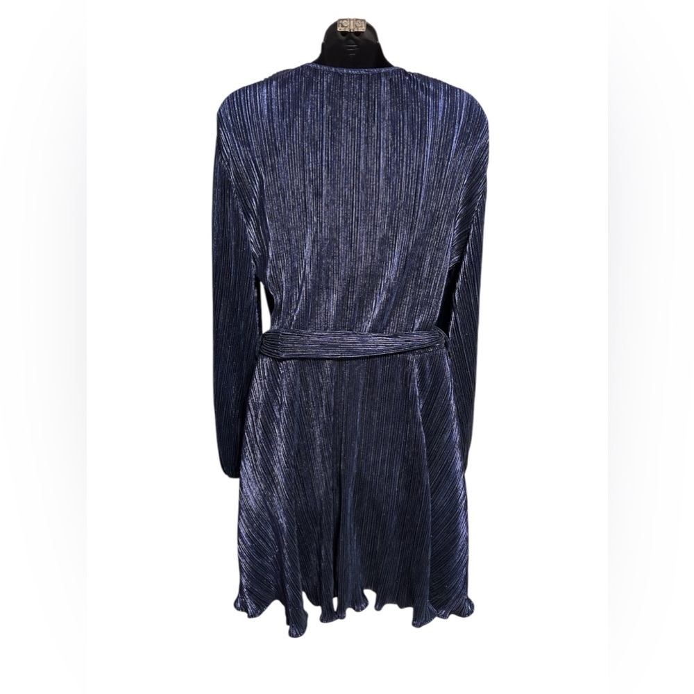Bardot Belissa navy shimmer pleated faux wrap dress size 6 - Picture 11 of 15